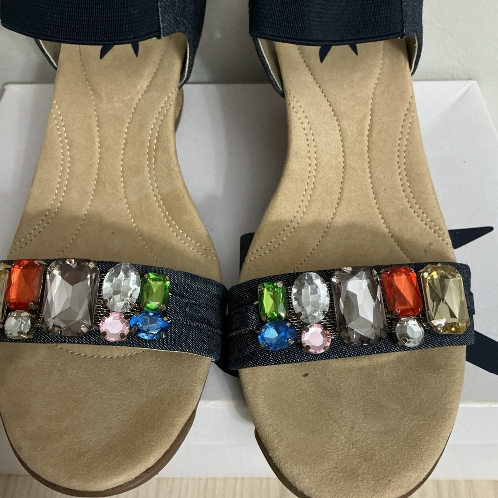 Anne Klein New! Sport Wedge Sandals Multicolor Gem Embellishments Size 10 - Picture 3 of 9